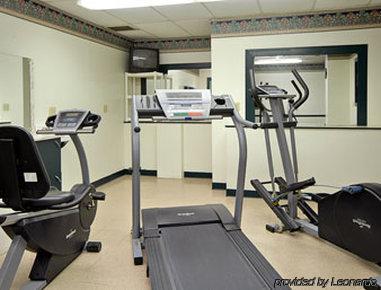 Elkins Inn And Suites Facilidades foto